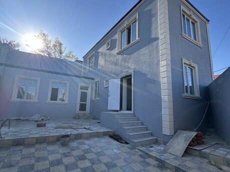 4 otaqlı həyət evi/bağ evi - Lökbatan q. - 160 m²