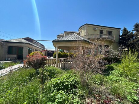 6 otaqlı həyət evi/bağ evi - Masazır q. - 400 m²
