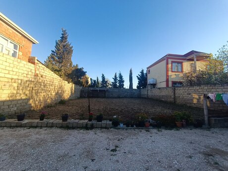 4 otaqlı həyət evi/bağ evi - Zabrat q. - 130 m²