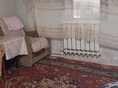 1 otaqlı həyət evi/bağ evi - Qaraçuxur q. - 15 m²