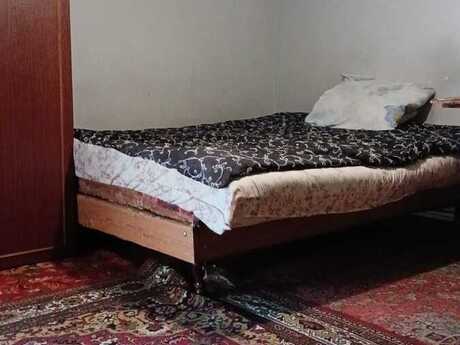 1 otaqlı həyət evi/bağ evi - Qaraçuxur q. - 15 m²