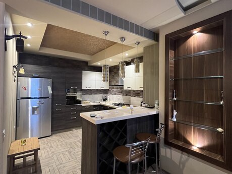 3 otaqlı yeni tikili - 20 Yanvar m. - 85 m²