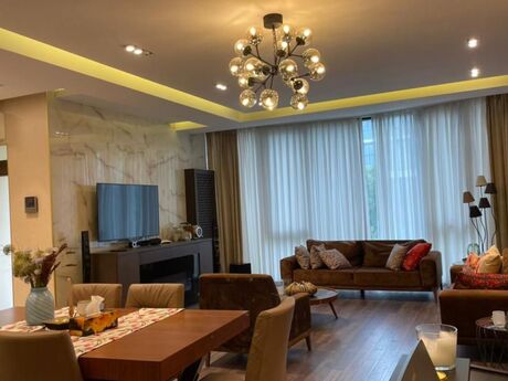 5 otaqlı həyət evi/bağ evi - Sea Breeze q. - 240 m²
