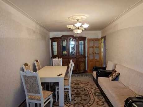 3 otaqlı köhnə tikili - Xalqlar Dostluğu m. - 80 m²