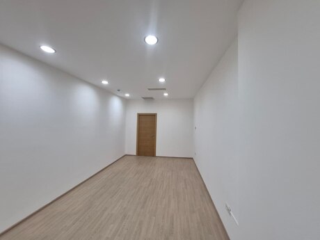 Obyekt - Şah İsmayıl Xətai m. - 255 m²