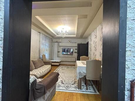 3 otaqlı köhnə tikili - Əhmədli m. - 80 m²