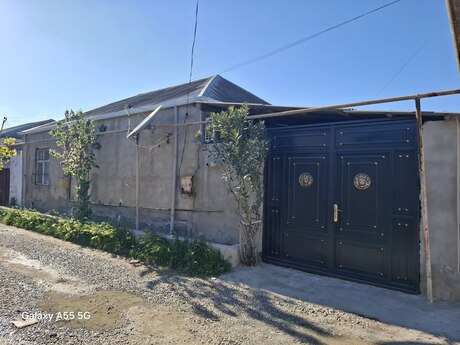 3 otaqlı həyət evi/bağ evi - Hövsan q. - 80 m²
