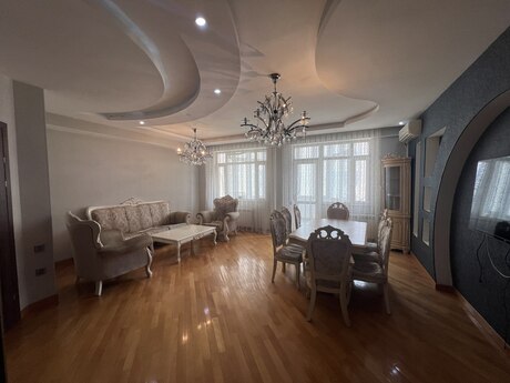 4 otaqlı yeni tikili - İnşaatçılar m. - 130 m²