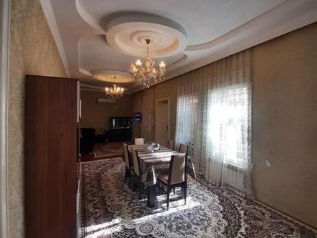 4 otaqlı həyət evi/bağ evi - Xətai r. - 100 m²