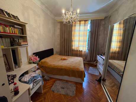 3 otaqlı köhnə tikili - Həzi Aslanov m. - 90 m²