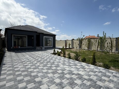 Elan №6068631 - Bakı, Novxanı q., 3 otaqlı, 125 m²