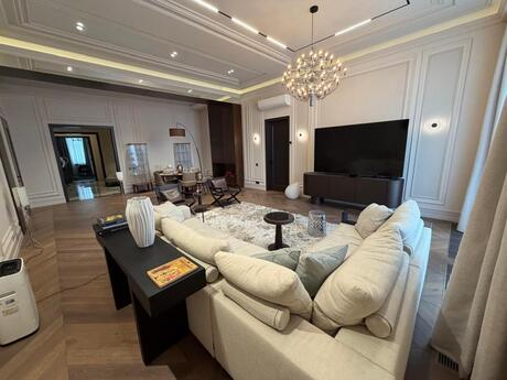 4 otaqlı mənzil, 200 m², Bayıl: 2 040 000 ₼ 4