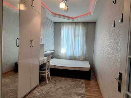3 otaqlı köhnə tikili - Memar Əcəmi m. - 65 m²