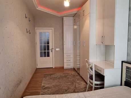 3 otaqlı köhnə tikili - Memar Əcəmi m. - 65 m²