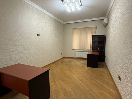 2 otaqlı ofis - 28 May m. - 90 m²