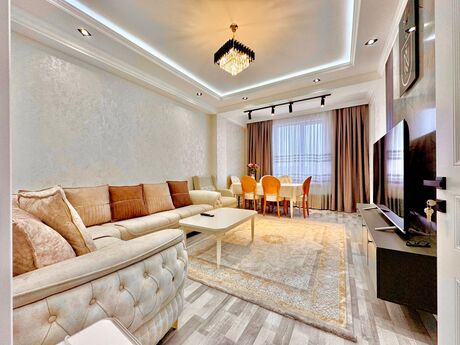 2 otaqlı yeni tikili - Qara Qarayev m. - 70 m²