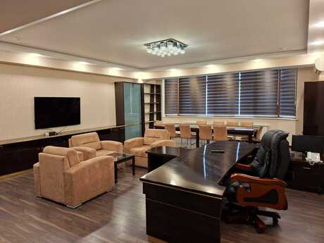 9 otaqlı ofis - 28 May m. - 322 m²
