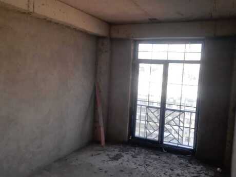3 otaqlı yeni tikili - Ağ şəhər q. - 126 m²