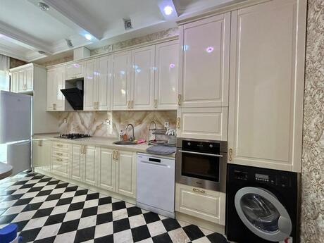 3 otaqlı yeni tikili - 28 May m. - 127 m²