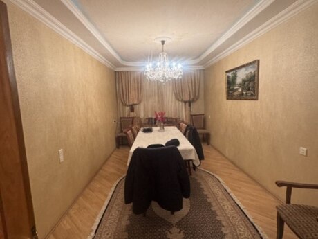 4 otaqlı köhnə tikili - Yeni Yasamal q. - 110 m²