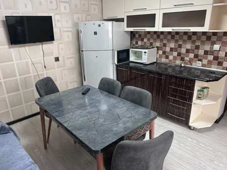 3 otaqlı köhnə tikili - Şah İsmayıl Xətai m. - 110 m²