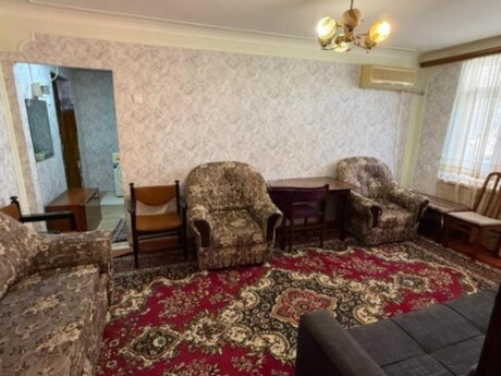2 otaqlı köhnə tikili - Neftçilər m. - 50 m²