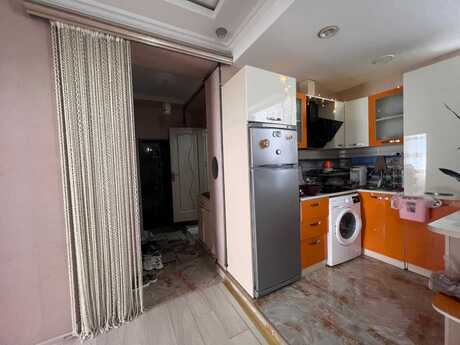 3 otaqlı köhnə tikili - Həzi Aslanov m. - 60 m²