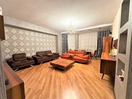4 otaqlı yeni tikili - Nərimanov r. - 200 m²
