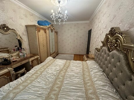 5-комн. вторичка - м. Ахмедлы - 120 м²