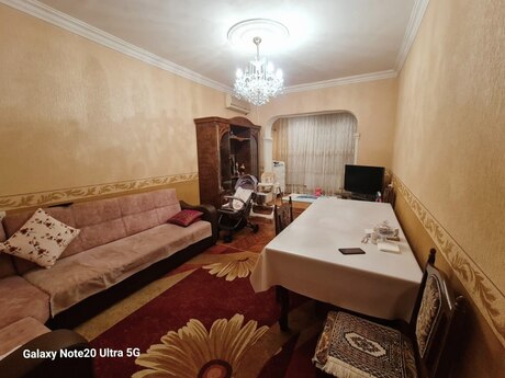 Объявление №6068961 - Баку, Наримановский  р., 4-комн., 115 м², 2/9 этаж