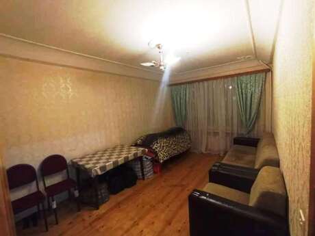 1 otaqlı köhnə tikili - Neftçilər m. - 35 m²