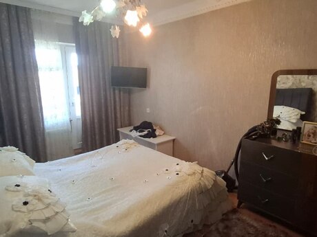 5 otaqlı köhnə tikili - Xətai r. - 120 m²