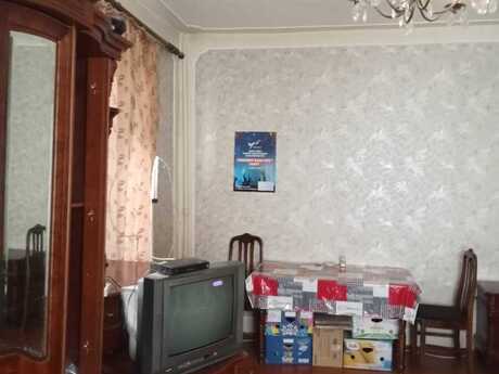 1 otaqlı köhnə tikili - Elmlər Akademiyası m. - 40 m²