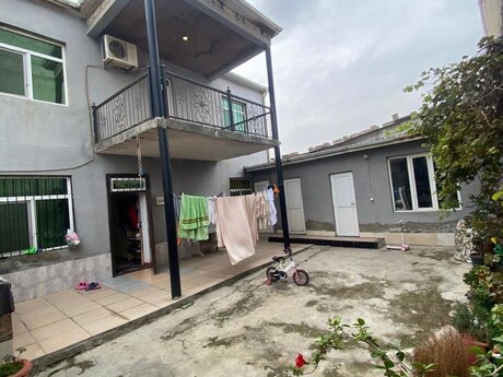 4 otaqlı həyət evi/bağ evi - Məmmədli q. - 239 m²