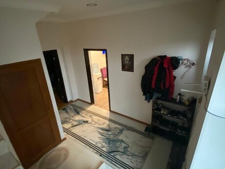 4 otaqlı həyət evi/bağ evi - Məmmədli q. - 239 m²