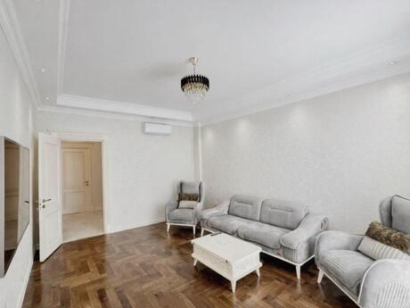 Elan №6069185 - Bakı, Ağ şəhər q., 2 otaqlı, 98 m², 6/7 mərtəbə