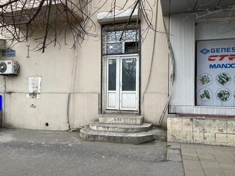 Obyekt - İnşaatçılar m. - 20 m²