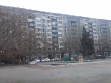 2 otaqlı köhnə tikili - Gənclik m. - 62 m²