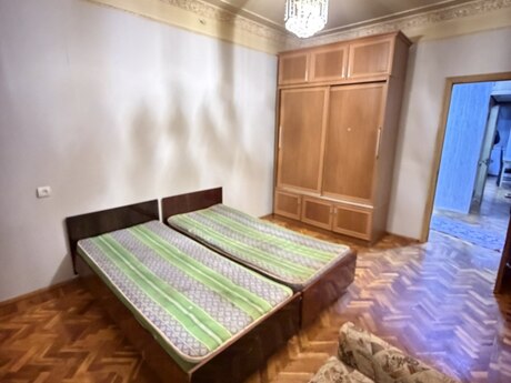 2 otaqlı köhnə tikili - Günəşli q. - 55 m²