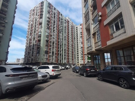 Объявление №6069197 - Баку, м. Нариман Нариманов, 2-комн., 81 м², 14/17 этаж