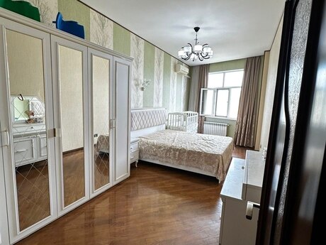 Объявление №6069219 - Баку, м. 20 января, 3-комн., 128 м², 3/19 этаж