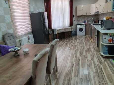 5 otaqlı həyət evi/bağ evi - Dübəndi q. - 200 m²