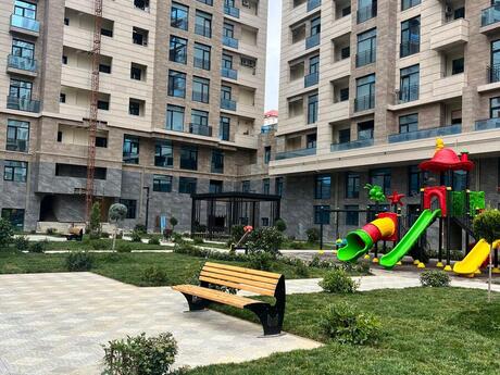 4-комн. новостройка - м. Низами - 190 м²