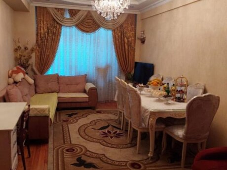 Elan №6069271 - Bakı, 8 Noyabr m., 2 otaqlı, 85 m², 8/17 mərtəbə