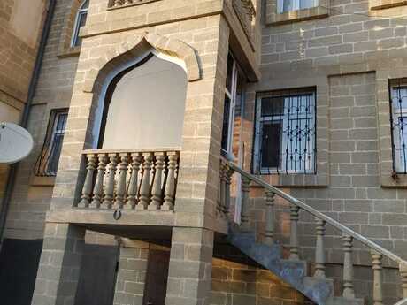 10 otaqlı həyət evi/bağ evi - Badamdar q. - 850 m²
