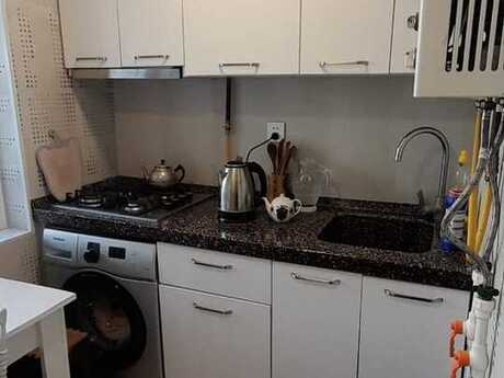 2 otaqlı köhnə tikili - Xalqlar Dostluğu m. - 50 m²