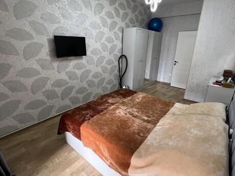 Объявление №6069377 - Баку, м. Низами, 2-комн., 75 м², 8/12 этаж