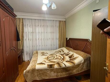 3 otaqlı köhnə tikili - Memar Əcəmi m. - 70 m²