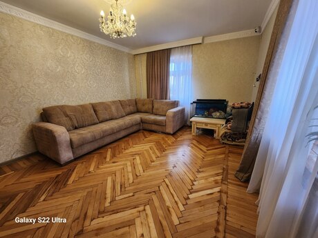 3 otaqlı köhnə tikili - Neftçilər m. - 60 m²
