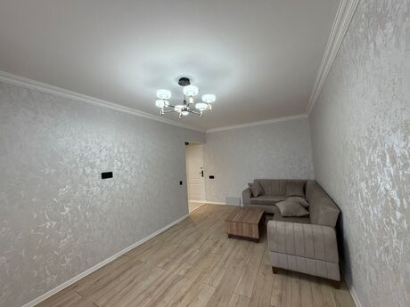 2 otaqlı köhnə tikili - 8-ci kilometr q. - 30 m²